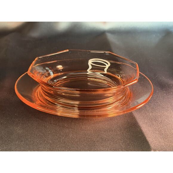 Pink Depression Glass Bowl with Attached Underplate - Picture 1 of 7